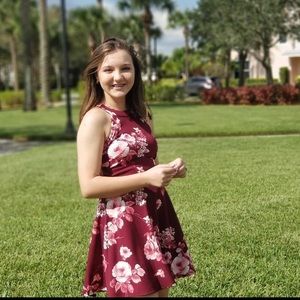 Meet your Posher, Mia